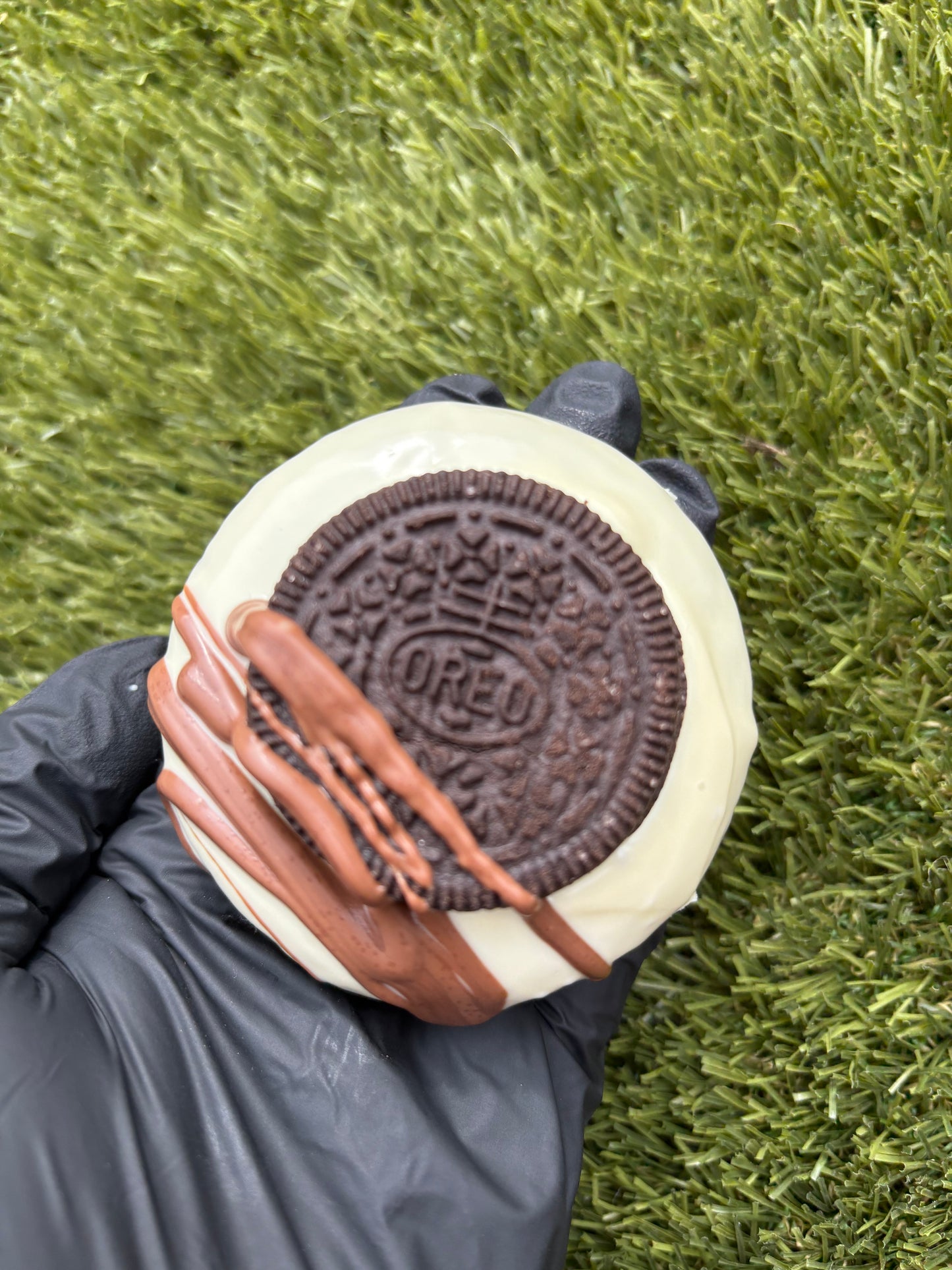 White Chocolate Dipped Bronut with Oreo